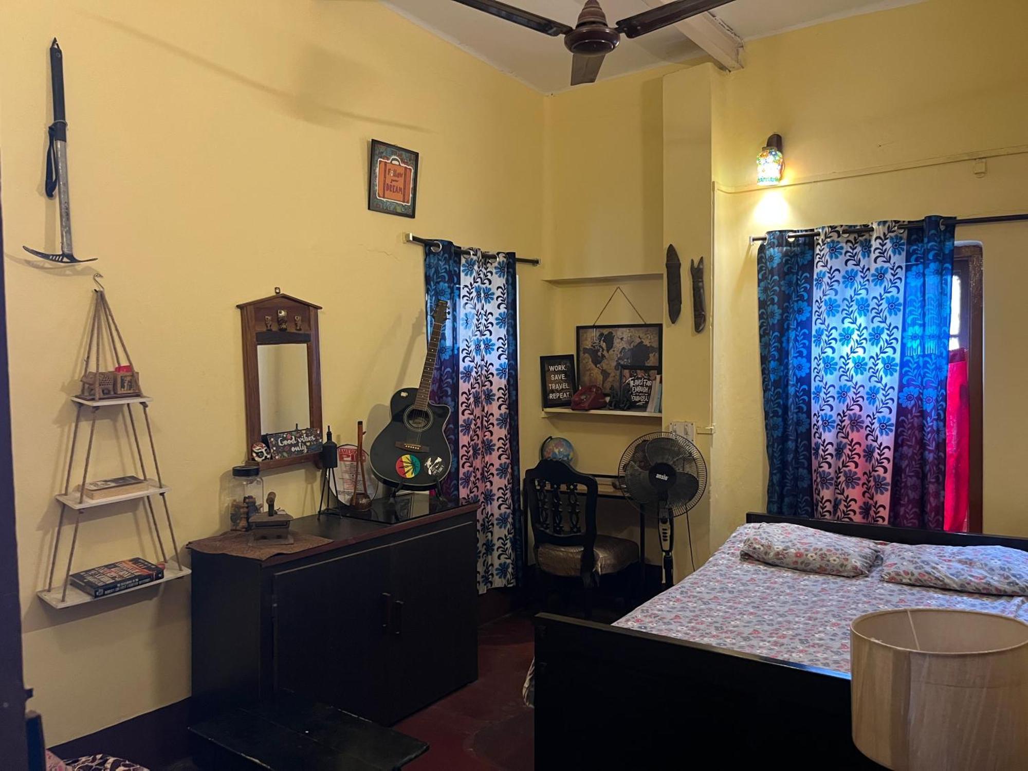 Calcutta Backpackers Homestay- For Travellers And Backpackers Exterior photo